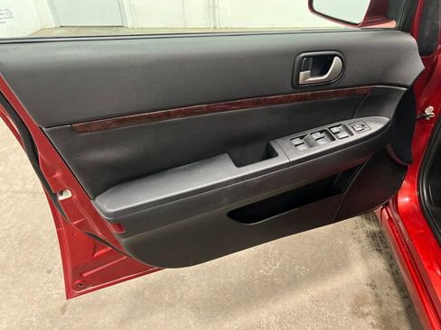 Used 2012 Mitsubishi Galant SE image 10