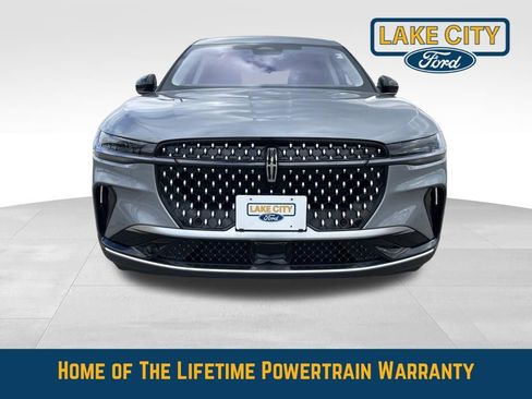 Used 2025 Lincoln Nautilus Premier w/ Equipment Group 102A AWD/4WD image 10