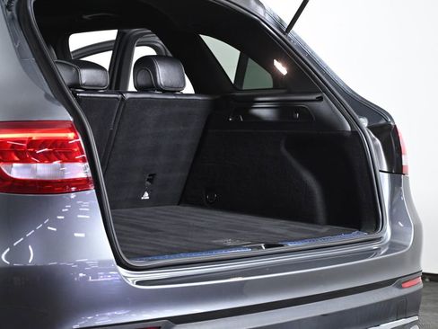 Used 2018 Mercedes-Benz GLC 300 4MATIC image 34