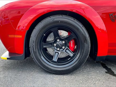 Used 2018 Dodge Challenger SRT Demon RWD image 34