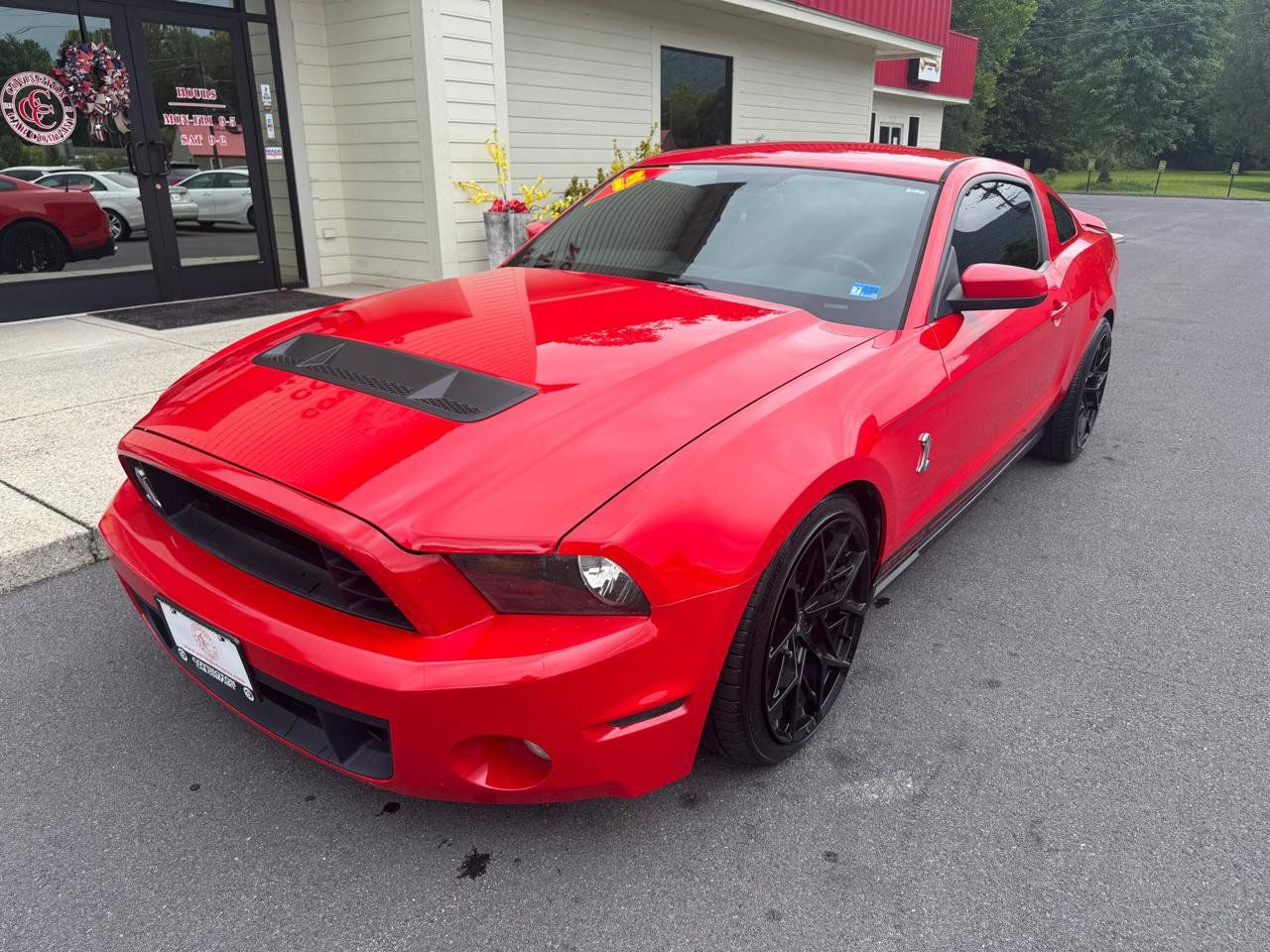 Used 2012 Ford Mustang Shelby GT500 w/ SVT Performance Pkg RWD image 11