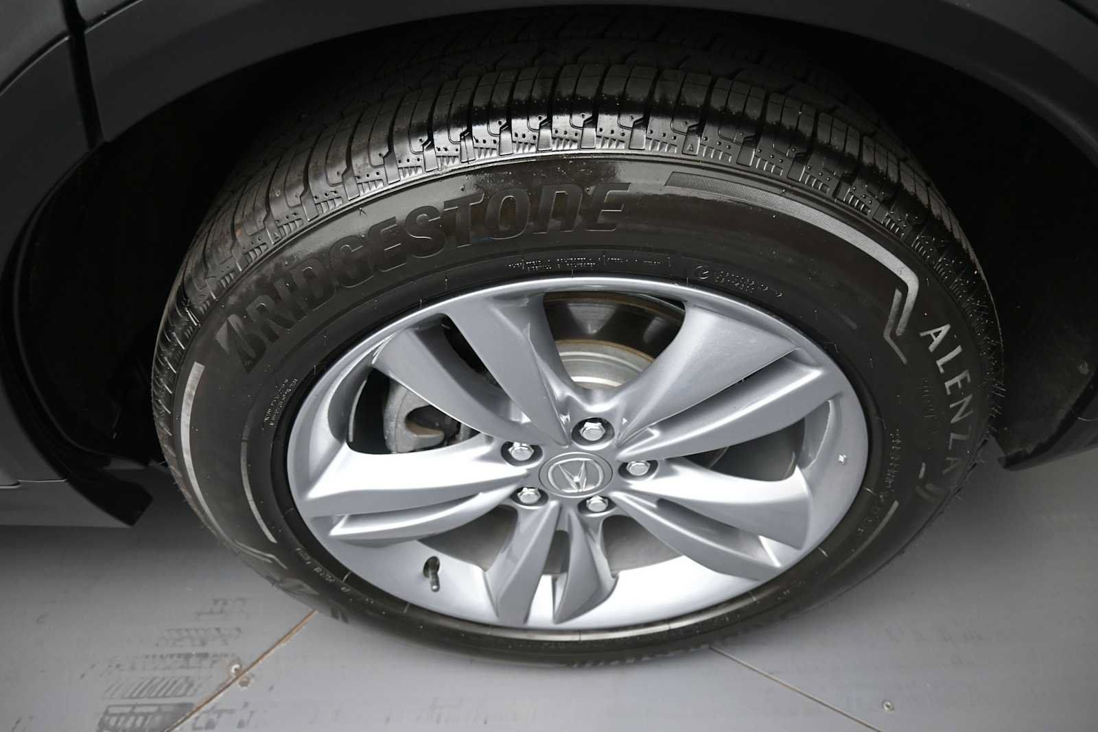 Used 2024 Acura MDX SH-AWD image 15