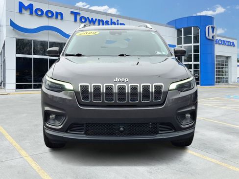 Used 2020 Jeep Cherokee Latitude Lux w/ Comfort/Convenience Group image 2