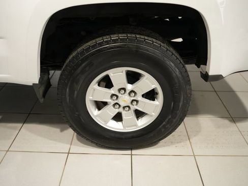 Used 2015 Chevrolet Colorado W/T w/ WT Convenience Package image 9