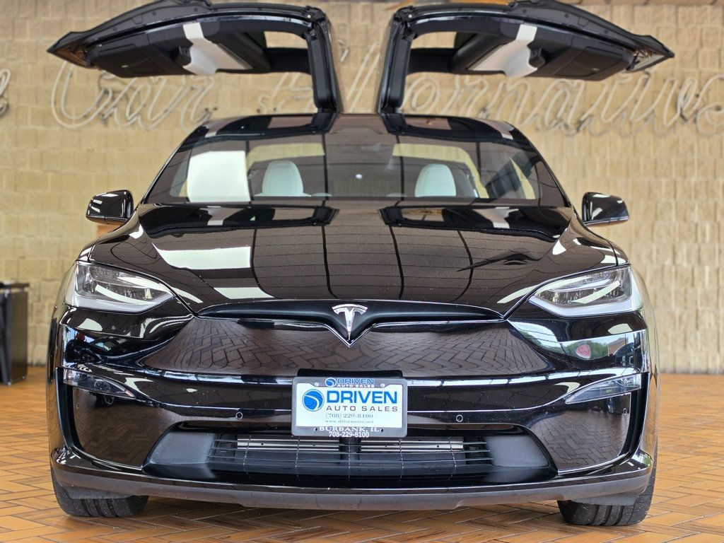 Used 2022 Tesla Model X Plaid AWD/4WD image 3
