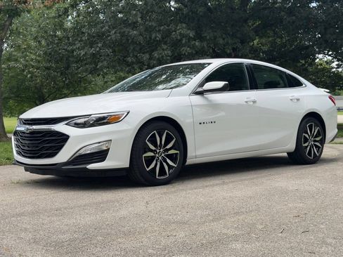 Used 2021 Chevrolet Malibu RS FWD image 8