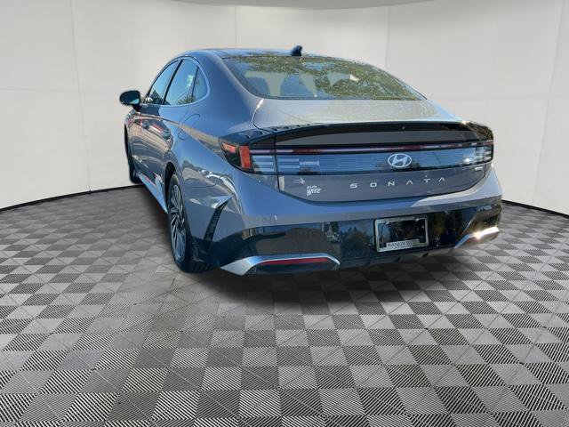 Certified 2024 Hyundai Sonata Limited FWD image 10