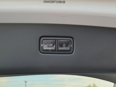 Certified 2026 Genesis GV80 2.5T Prestige AWD/4WD image 20