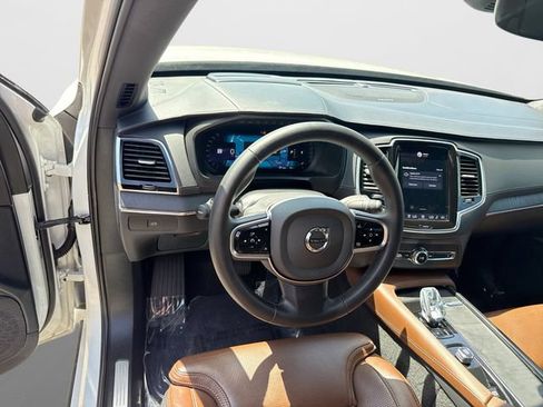 Certified 2023 Volvo XC90 B6 Ultimate w/ Protection Package Premier AWD/4WD image 14