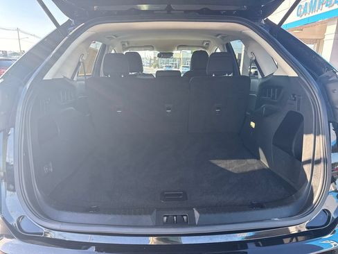 Used 2023 Ford Edge SE AWD/4WD image 26