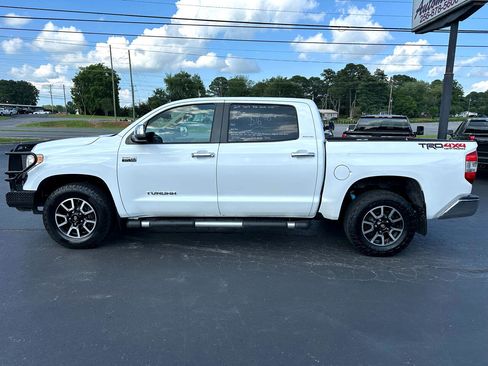 Used 2014 Toyota Tundra Limited image 9