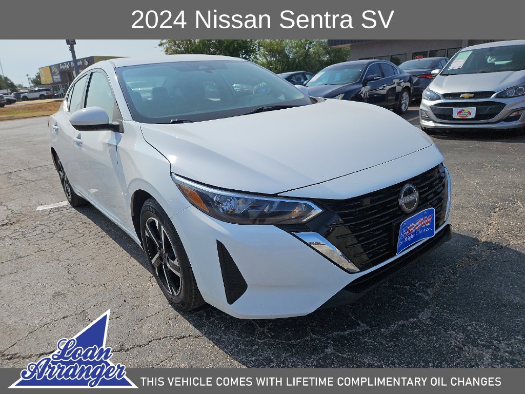 Used 2024 Nissan Sentra SV FWD image 2