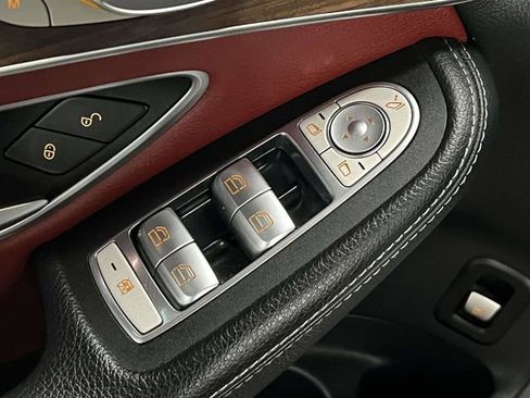 Certified 2022 Mercedes-Benz GLC 300 4MATIC image 16