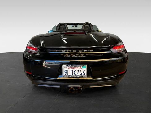 Used 2019 Porsche 718 Boxster RWD image 6