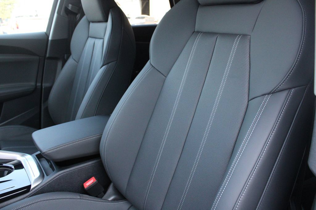New 2026 Audi Q5 Prestige AWD/4WD image 6