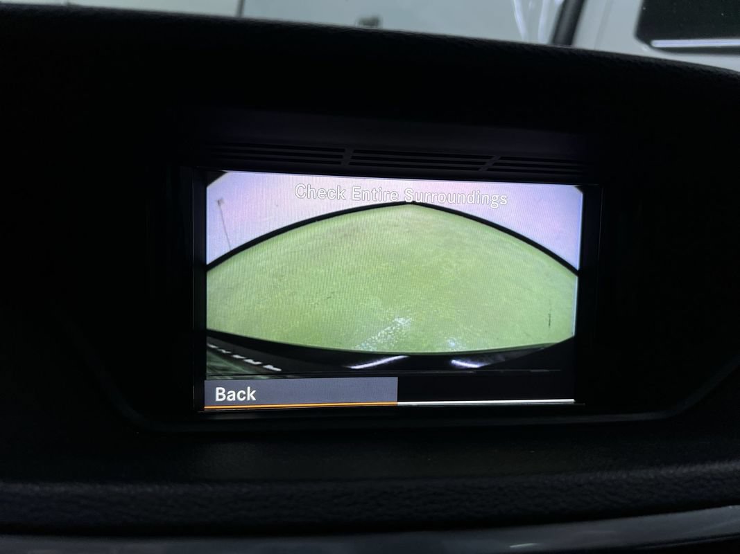 Used 2011 Mercedes-Benz E 350 4MATIC Sedan image 17