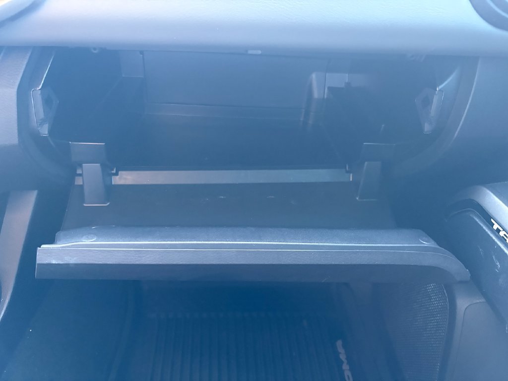 Used 2019 Toyota Tacoma SR5 AWD/4WD image 30