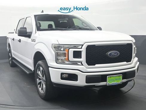 Used 2020 Ford F150 XL w/ Equipment Group 101A Mid RWD image 2