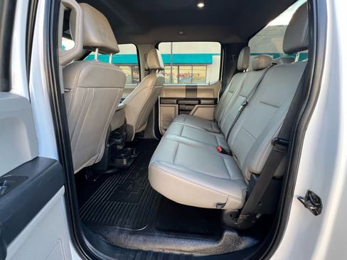 Used 2022 Ford F250 XL w/ Power Equipment Group AWD/4WD image 15