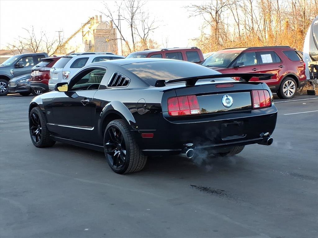 Used 2008 Ford Mustang GT Premium RWD image 3