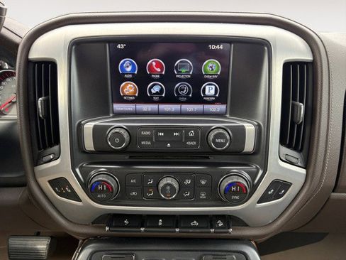 Used 2016 GMC Sierra 1500 SLT w/ Suspension Package, Off-Road image 12