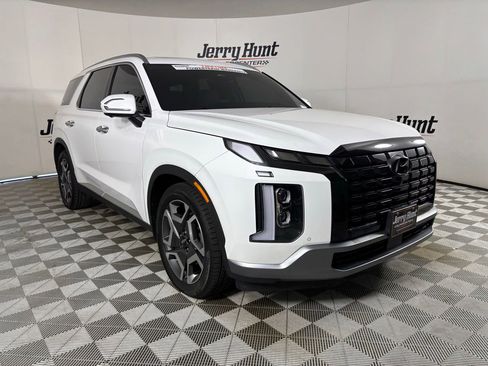Used 2024 Hyundai Palisade SEL w/ Premium Package AWD/4WD image 4