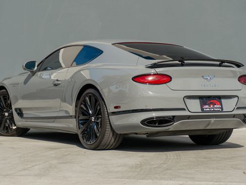 Used 2022 Bentley Continental GT Speed image 9