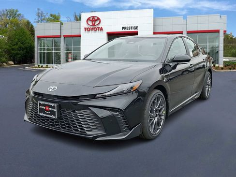 New 2026 Toyota Camry SE image 1