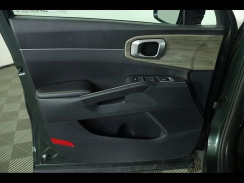 Used 2023 Kia Sorento X-Line EX image 23