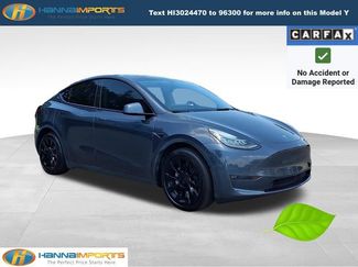 Used 2022 Tesla Model Y Long Range AWD/4WD video 1