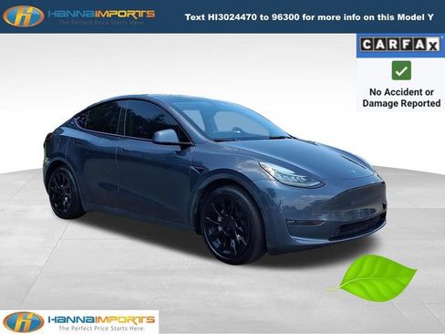 Used 2022 Tesla Model Y Long Range AWD/4WD image 1