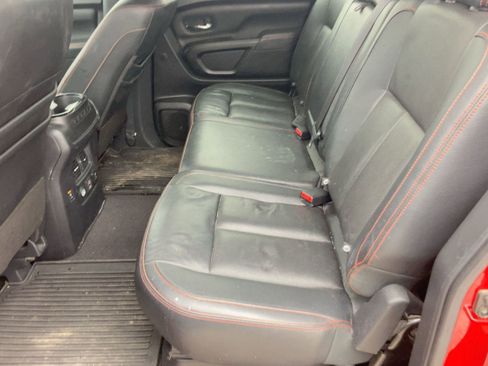 Used 2021 Nissan Titan PRO-4X w/ Pro-4x Convenience Package image 13