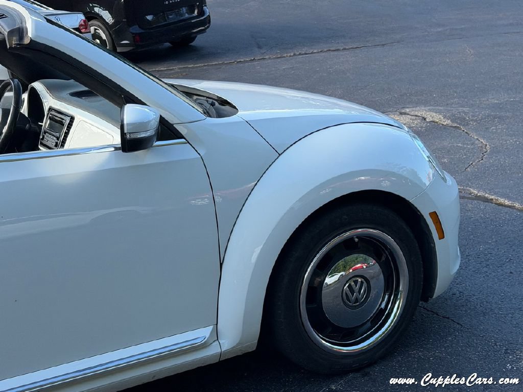 Used 2015 Volkswagen Beetle 1.8T FWD image 28