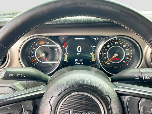 Used 2021 Jeep Wrangler Sport AWD/4WD image 12