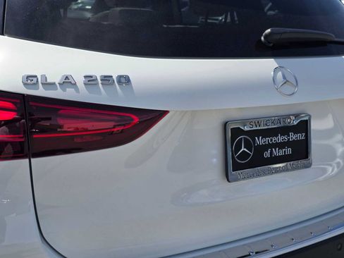 Used 2026 Mercedes-Benz GLA 250 4MATIC image 13