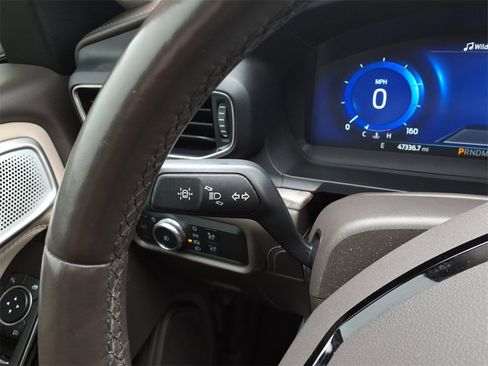 Used 2021 Ford Explorer Platinum w/ Equipment Group 601A image 19