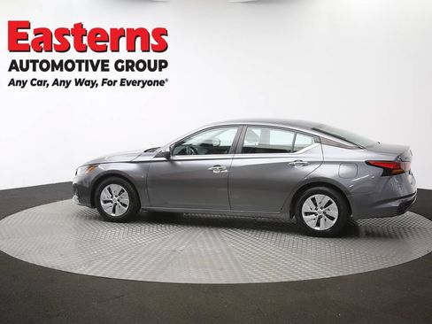 Used 2023 Nissan Altima 2.5 S FWD image 60
