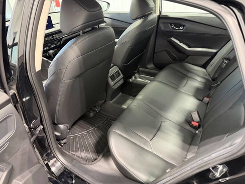 Used 2023 Honda Accord EX-L image 10