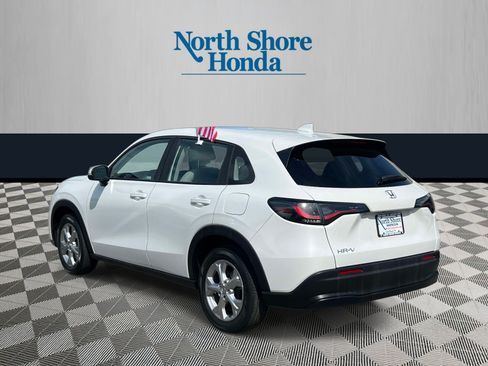 Certified 2023 Honda HR-V LX image 6