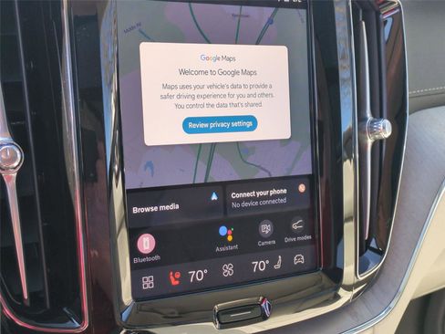 Used 2025 Volvo XC60 T8 Ultra w/ Protection Package Premier image 11