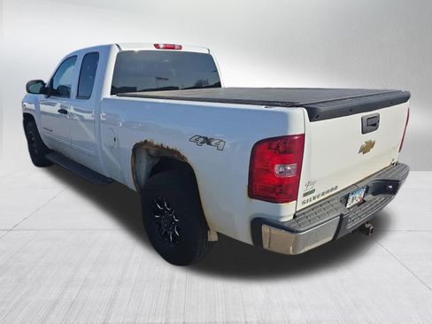 Used 2011 Chevrolet Silverado 1500 LT w/ All-Star Edition image 4