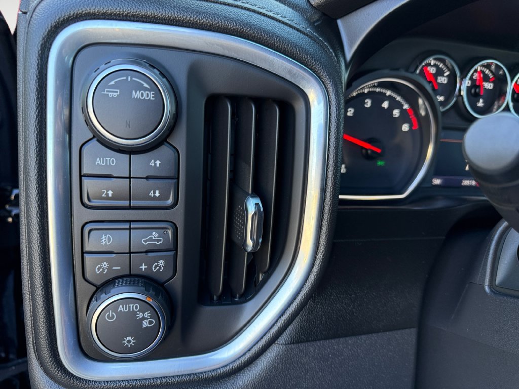 Used 2021 Chevrolet Silverado 1500 RST w/ All Star Edition Plus AWD/4WD image 19