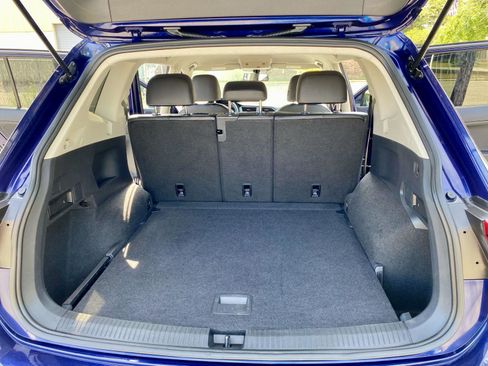 Used 2021 Volkswagen Tiguan SEL image 11