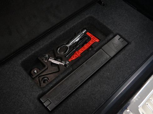 Used 2013 Rolls-Royce Ghost image 35