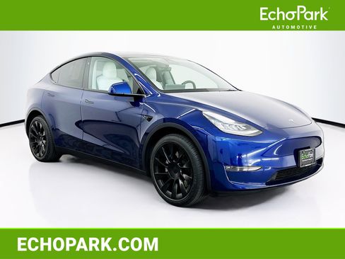 Used 2021 Tesla Model Y Long Range AWD/4WD image 1