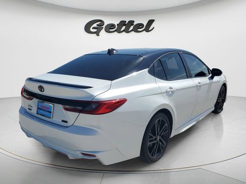 Used 2026 Toyota Camry XSE FWD image 5