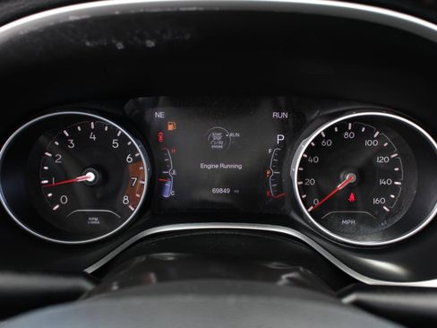 Used 2019 Jeep Compass Latitude w/ Popular Equipment Group AWD/4WD image 11
