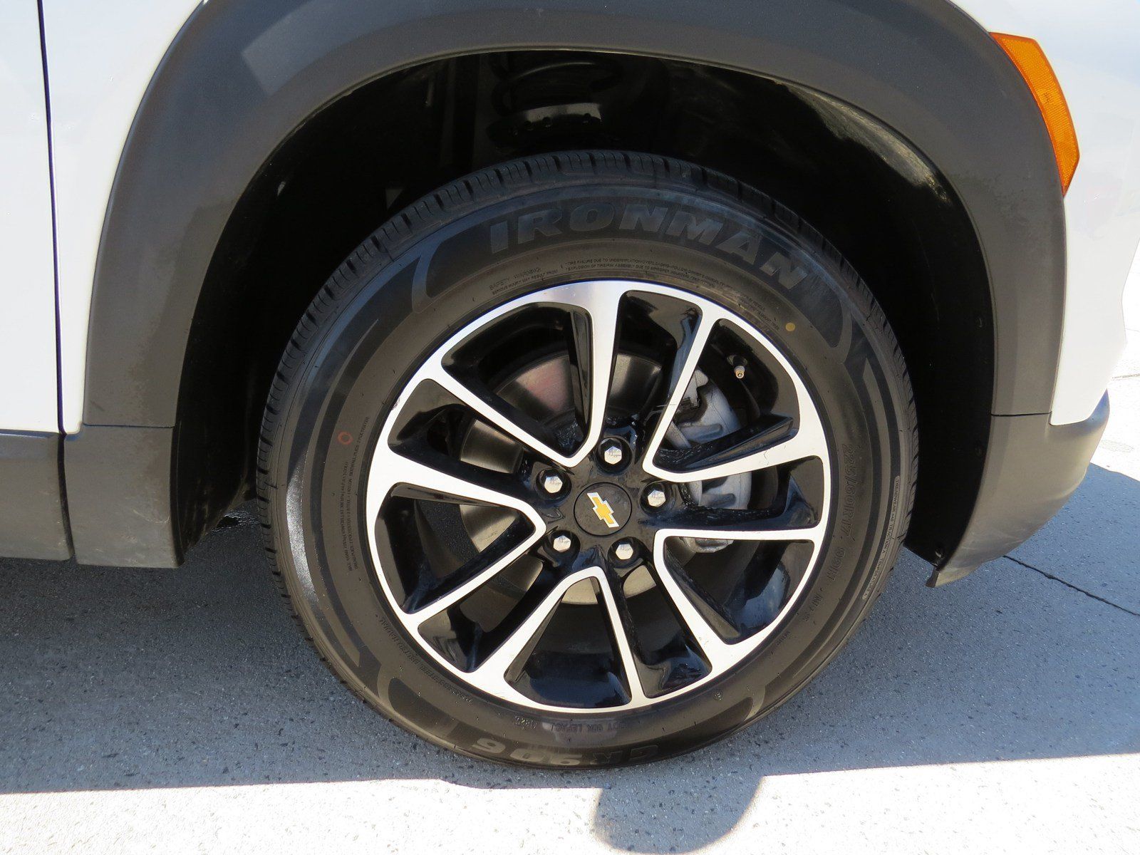 Used 2025 Chevrolet TrailBlazer LT FWD image 10
