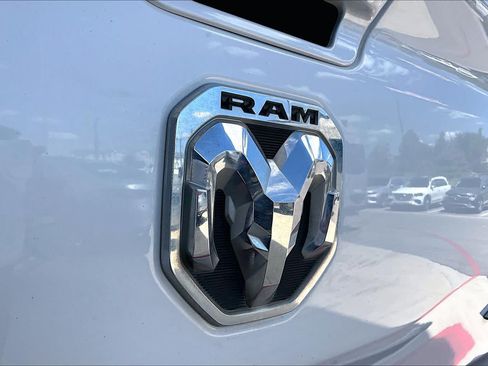 Used 2019 RAM 1500 Laramie w/ Sport Appearance Package AWD/4WD image 30