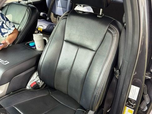 Used 2019 Ford F150 Lariat AWD/4WD image 22